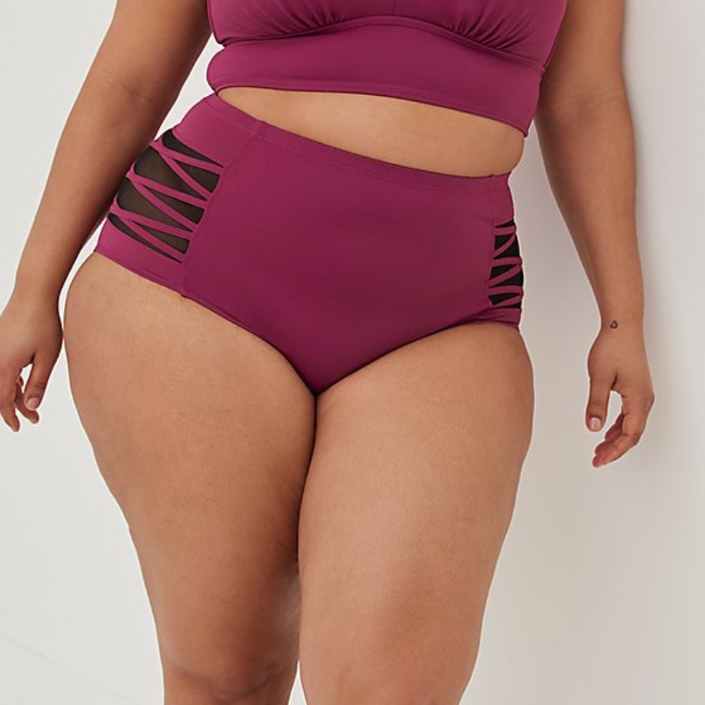 TORRID Berry High-Waisted Swim Bottom, NWT - Picture 1 of 7